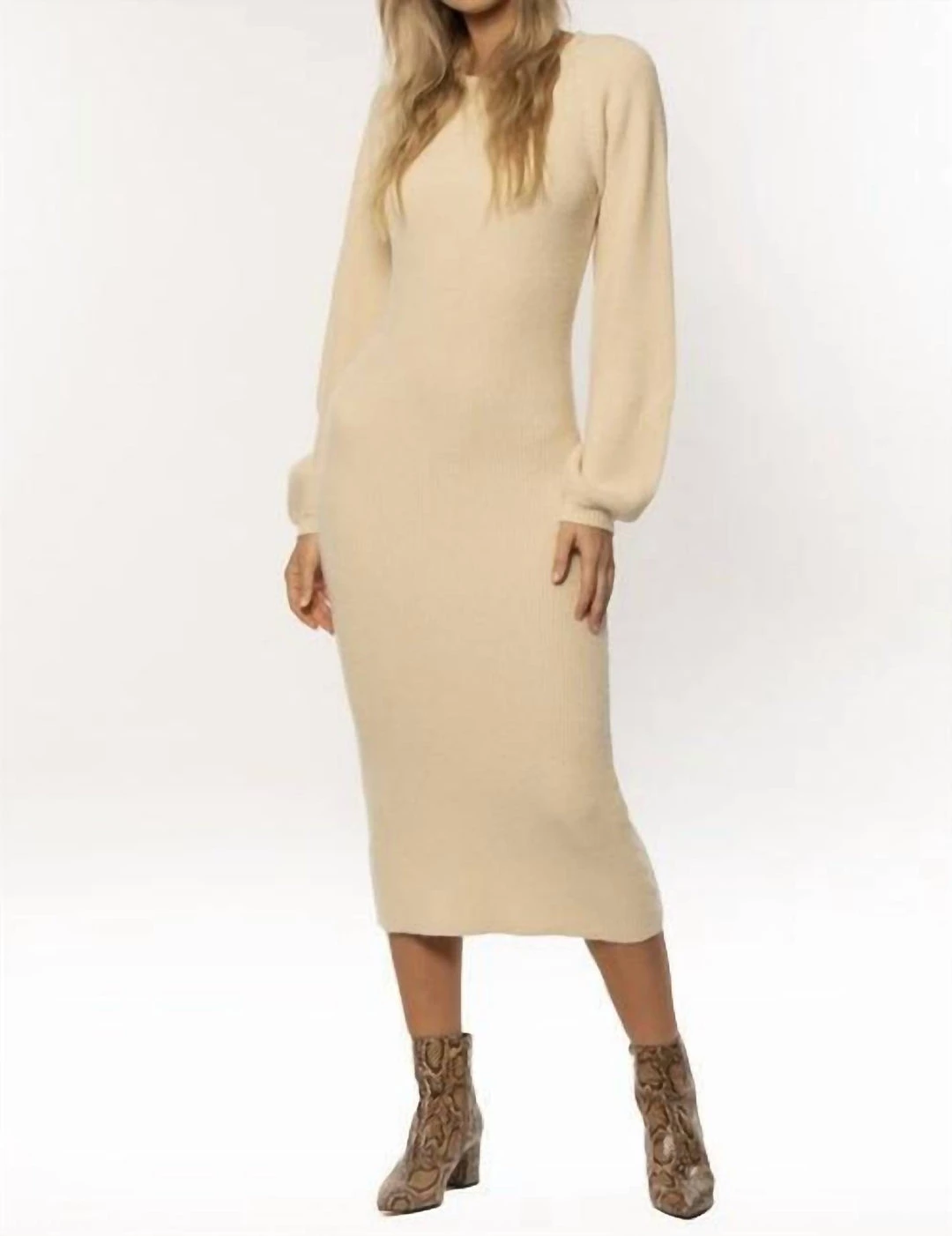 Amuse Society women Dee Sweater Dress in Seashell 3 Amuse Society women Dee Sweater Dress in Seashell