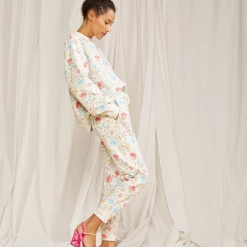 Cynthia Rowley women Everly Floral Sweatpants 10 Cynthia Rowley women Everly Floral Sweatpants -Dress Forum Sales cc1e05dff5d841b0980159f7d3710677 d328844f 96a8 46a3 9b47 2d909630aa60 1080x