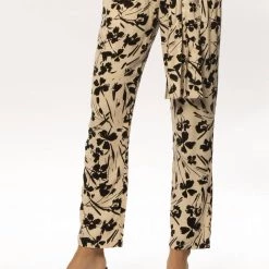 Amuse Society women La La Land Woven Pant in Sisel