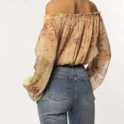 Amuse Society women Yasmin Woven Top in Toffee 7 Amuse Society women Yasmin Woven Top in Toffee -Dress Forum Sales fe692eff621248938e05fddc27b51c6f cd22545c b5ae 4c81 bad7 889b6d03f39d 1080x